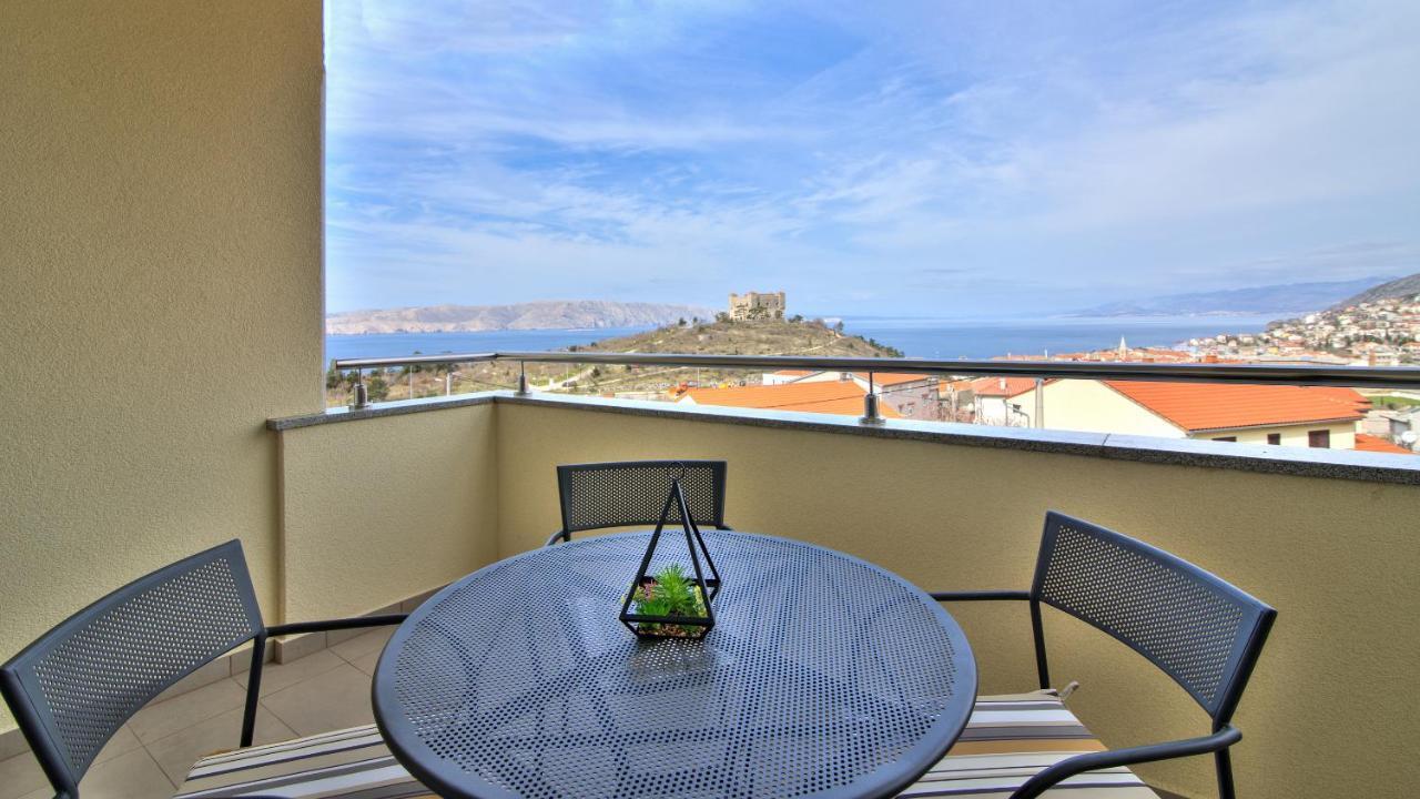 Apartments Luka - Villa Sunce Senj  Bagian luar foto